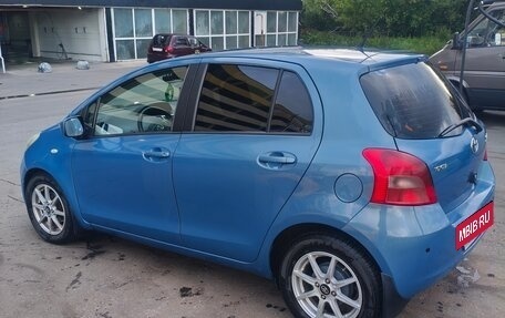 Toyota Yaris III рестайлинг, 2008 год, 560 000 рублей, 4 фотография