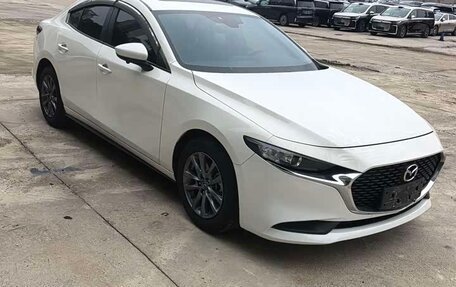 Mazda 3, 2022 год, 1 631 000 рублей, 2 фотография