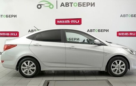 Hyundai Solaris II рестайлинг, 2014 год, 780 000 рублей, 3 фотография