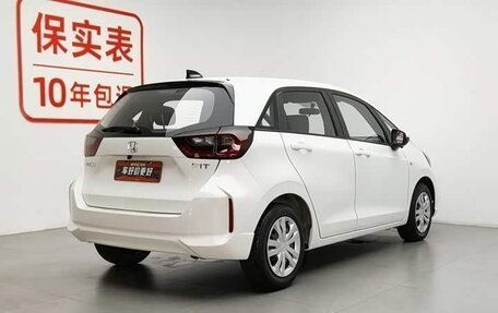 Honda Fit, 2021 год, 854 000 рублей, 4 фотография
