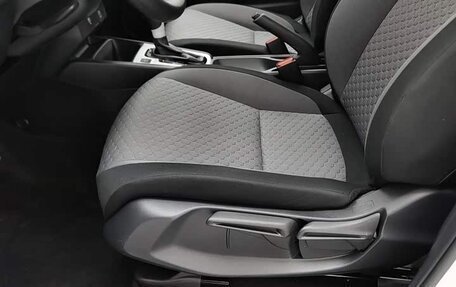 Honda Fit, 2021 год, 854 000 рублей, 28 фотография