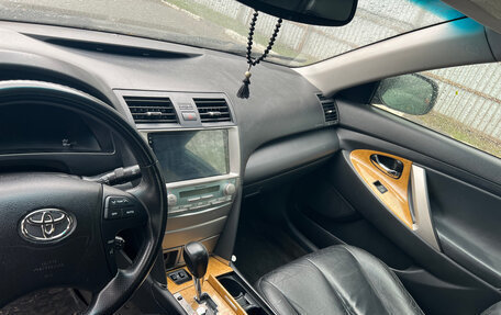 Toyota Camry, 2007 год, 780 000 рублей, 1 фотография