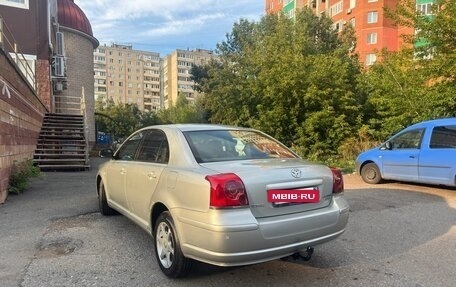 Toyota Avensis III рестайлинг, 2003 год, 580 000 рублей, 4 фотография