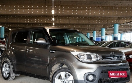 KIA Soul II рестайлинг, 2017 год, 1 350 000 рублей, 2 фотография