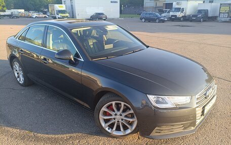 Audi A4, 2019 год, 2 900 000 рублей, 4 фотография
