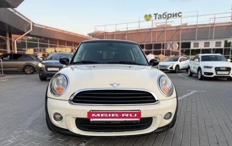 MINI Hatch, 2011 год, 520 000 рублей, 3 фотография