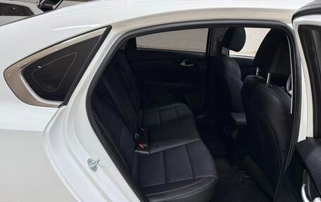 KIA K3, 2022 год, 1 390 000 рублей, 21 фотография