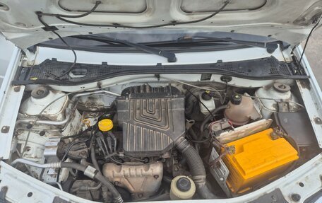 Renault Logan I, 2013 год, 420 000 рублей, 4 фотография