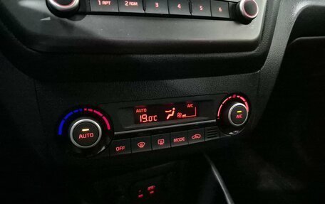 KIA Rio III рестайлинг, 2017 год, 1 050 000 рублей, 21 фотография