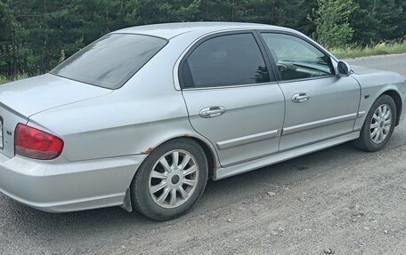 Hyundai Sonata IV рестайлинг, 2005 год, 350 000 рублей, 4 фотография