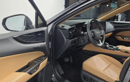 Lexus NX, 2025 год, 7 900 000 рублей, 6 фотография