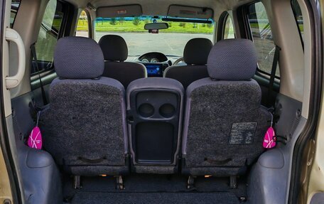 Toyota FunCargo, 2002 год, 420 000 рублей, 20 фотография