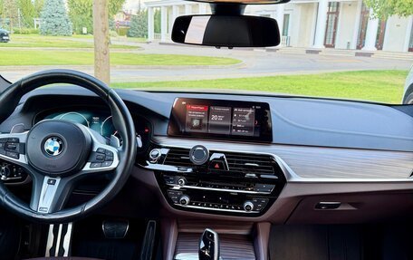 BMW 5 серия, 2019 год, 4 450 000 рублей, 9 фотография