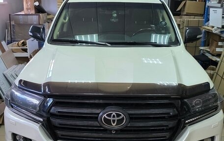 Toyota Land Cruiser 200, 2014 год, 3 690 000 рублей, 2 фотография