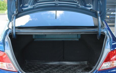 Hyundai Solaris II рестайлинг, 2011 год, 599 000 рублей, 19 фотография