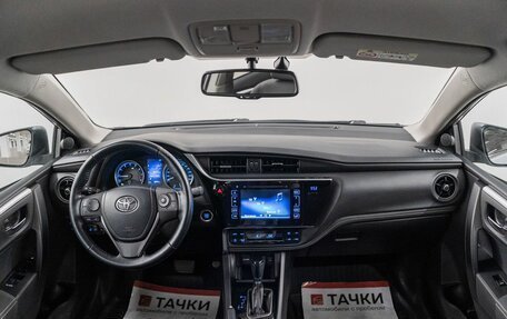 Toyota Corolla, 2017 год, 1 900 000 рублей, 9 фотография