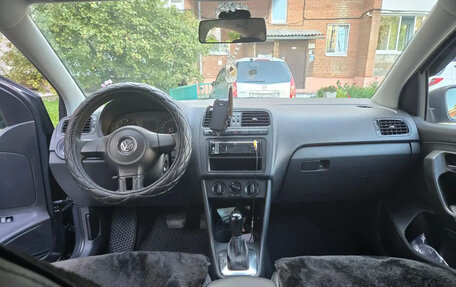 Volkswagen Polo VI (EU Market), 2012 год, 750 000 рублей, 16 фотография