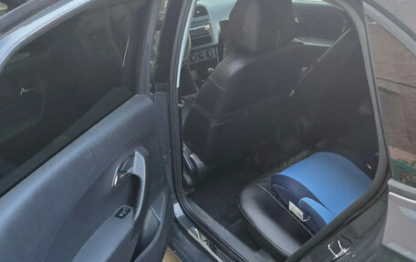 Volkswagen Polo VI (EU Market), 2012 год, 750 000 рублей, 10 фотография