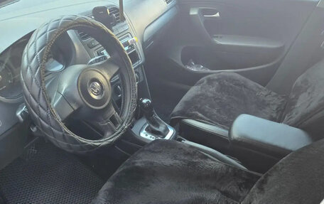 Volkswagen Polo VI (EU Market), 2012 год, 750 000 рублей, 18 фотография