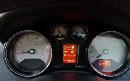 Peugeot 308 II, 2009 год, 350 000 рублей, 15 фотография