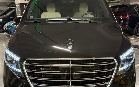 Mercedes-Benz V-Класс, 2026 год, 14 560 000 рублей, 6 фотография