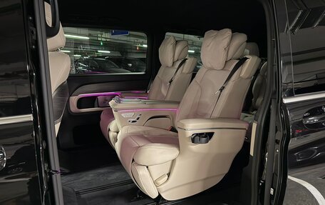 Mercedes-Benz V-Класс, 2026 год, 14 560 000 рублей, 34 фотография