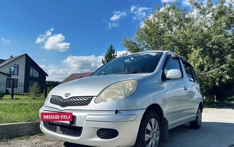 Toyota FunCargo, 2002 год, 555 000 рублей, 3 фотография