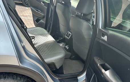 KIA Sportage IV рестайлинг, 2022 год, 2 700 000 рублей, 11 фотография