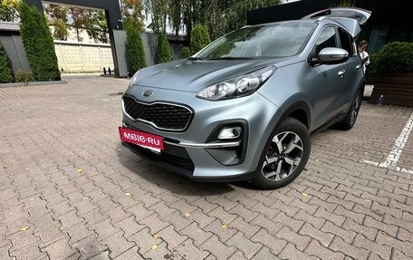 KIA Sportage IV рестайлинг, 2022 год, 2 700 000 рублей, 3 фотография