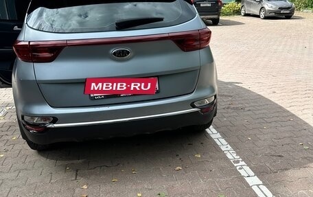 KIA Sportage IV рестайлинг, 2022 год, 2 700 000 рублей, 9 фотография