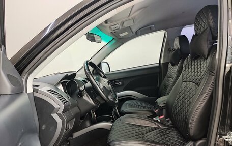 Mitsubishi Outlander III рестайлинг 3, 2007 год, 1 150 000 рублей, 15 фотография