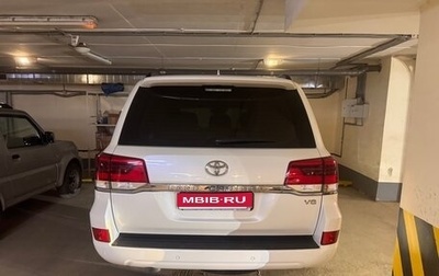 Toyota Land Cruiser 200, 2020 год, 8 450 000 рублей, 1 фотография