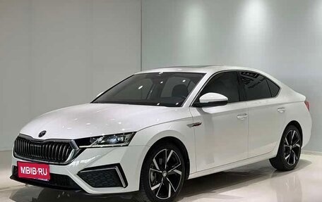 Skoda Octavia IV, 2022 год, 2 186 000 рублей, 1 фотография