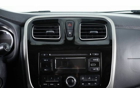 Renault Sandero II рестайлинг, 2017 год, 1 049 000 рублей, 17 фотография