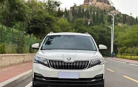 Skoda Kamiq I, 2022 год, 1 674 000 рублей, 2 фотография