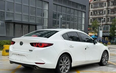 Mazda 3, 2021 год, 1 770 000 рублей, 5 фотография