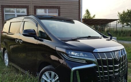 Toyota Alphard III, 2022 год, 5 850 000 рублей, 2 фотография