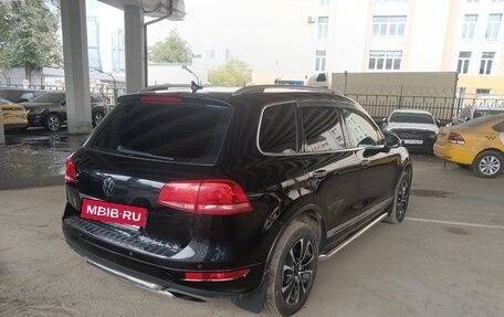 Volkswagen Touareg III, 2011 год, 1 348 461 рублей, 3 фотография