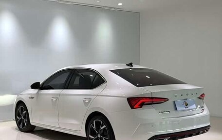 Skoda Octavia IV, 2022 год, 2 186 000 рублей, 4 фотография