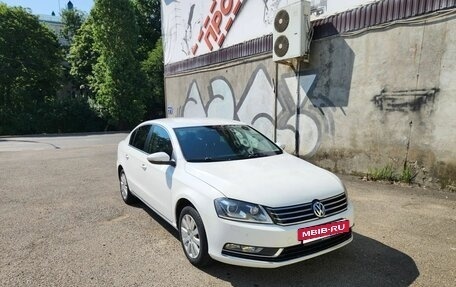 Volkswagen Passat B7, 2011 год, 875 000 рублей, 2 фотография