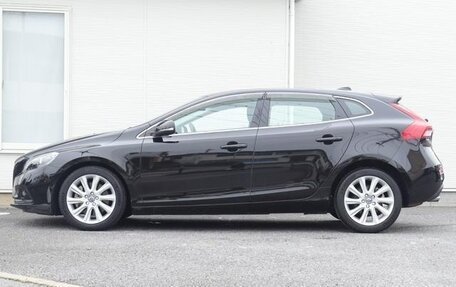 Volvo V40 II рестайлинг, 2017 год, 7 фотография
