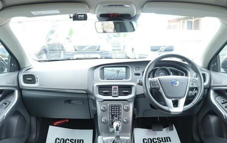 Volvo V40 II рестайлинг, 2017 год, 12 фотография