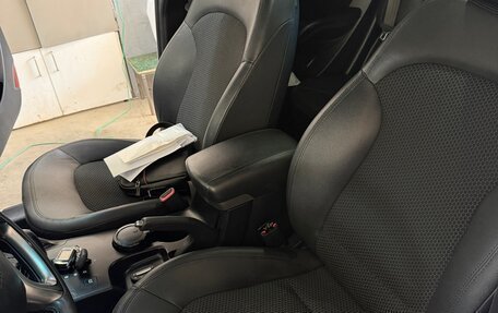 Hyundai ix35 I рестайлинг, 2011 год, 1 120 000 рублей, 11 фотография