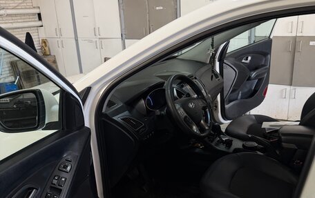 Hyundai ix35 I рестайлинг, 2011 год, 1 120 000 рублей, 10 фотография