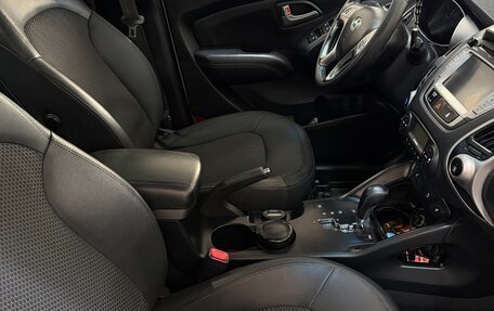 Hyundai ix35 I рестайлинг, 2011 год, 1 120 000 рублей, 13 фотография