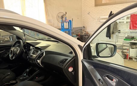Hyundai ix35 I рестайлинг, 2011 год, 1 120 000 рублей, 12 фотография