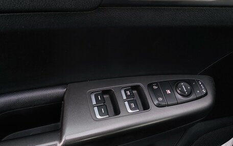 KIA Sportage IV рестайлинг, 2020 год, 2 015 000 рублей, 12 фотография