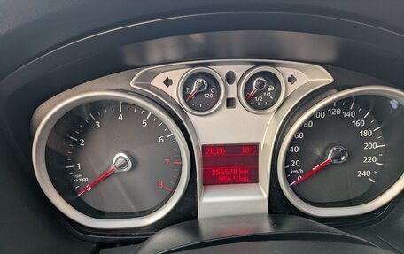 Ford Focus II рестайлинг, 2010 год, 390 000 рублей, 15 фотография