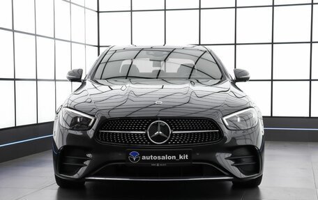 Mercedes-Benz E-Класс, 2021 год, 4 890 000 рублей, 3 фотография