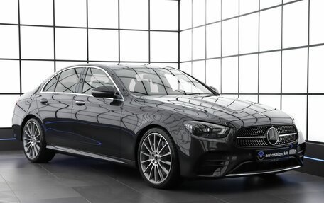 Mercedes-Benz E-Класс, 2021 год, 4 890 000 рублей, 4 фотография